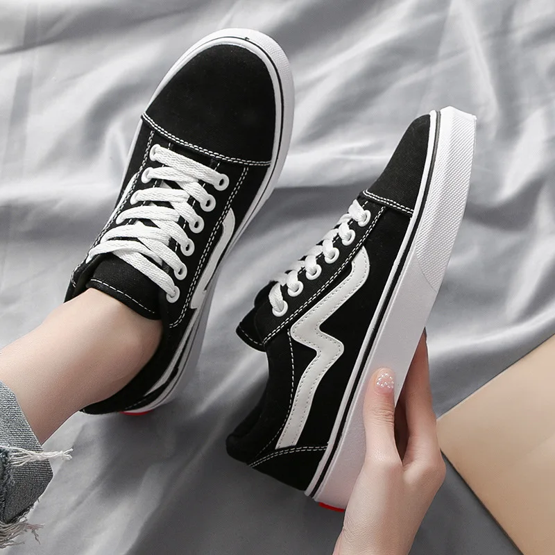 Chaussures en toile pour étudi - Vans Shoes Old Skool avis et prix